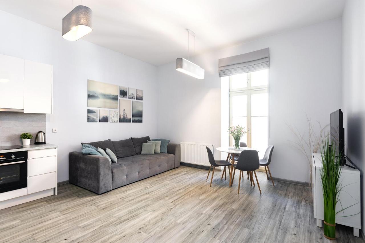 Luxury Apartments Old Town Topolowa Krakow Bagian luar foto