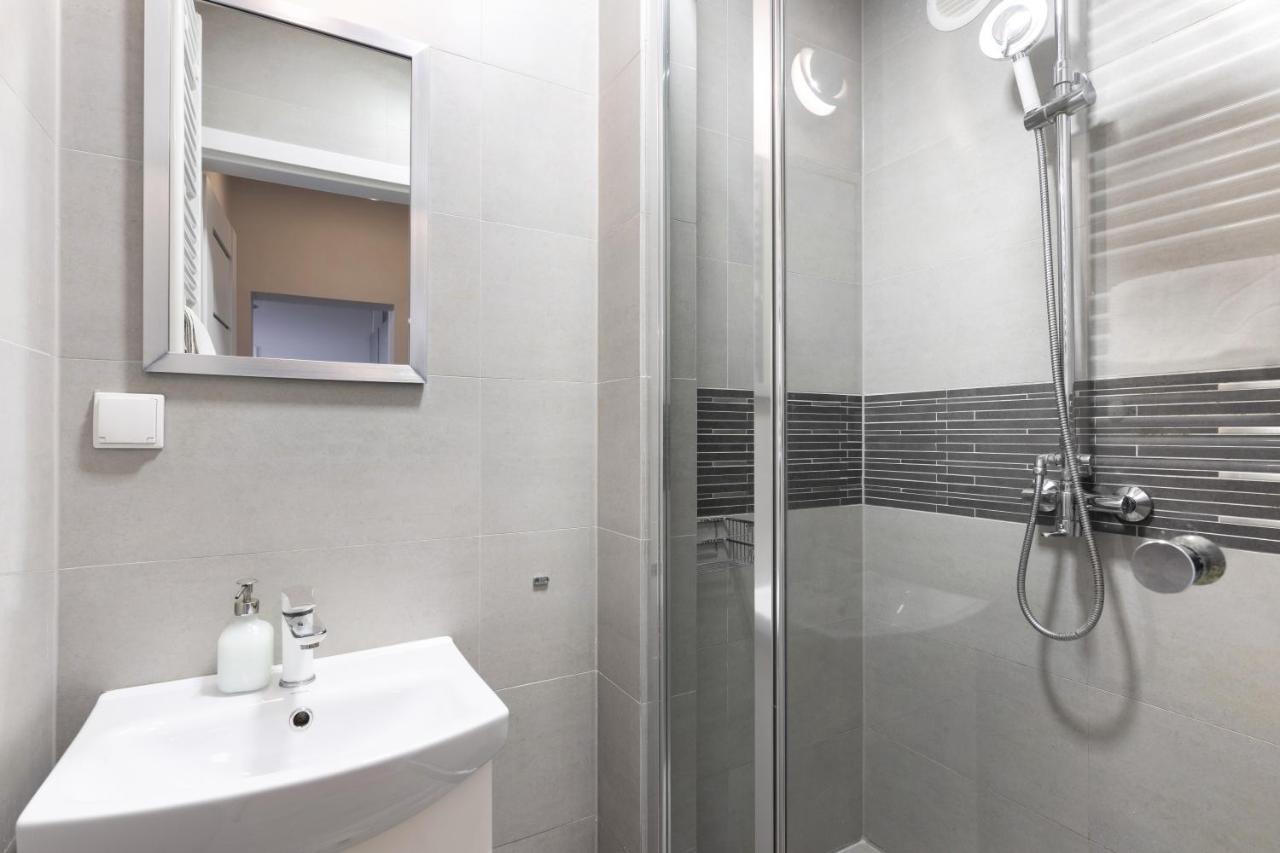 Luxury Apartments Old Town Topolowa Krakow Bagian luar foto